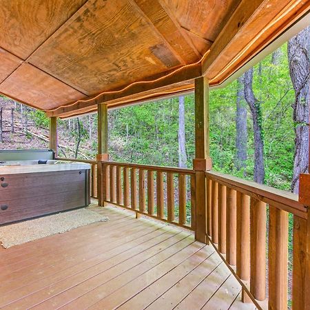 Red Fox Den Sylva Exterior foto